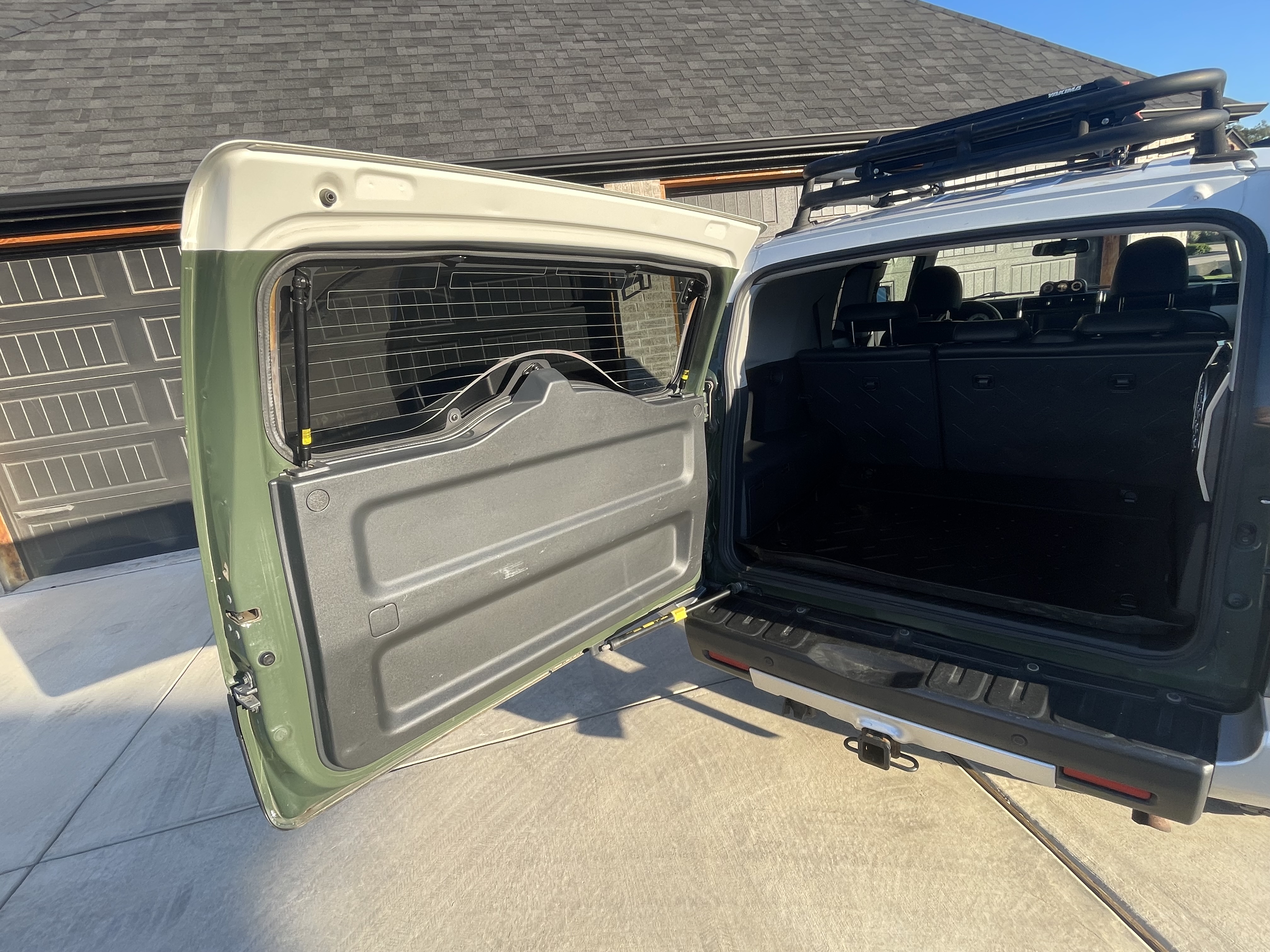 Used 2010 Toyota FJ Cruiser 4WD image 24