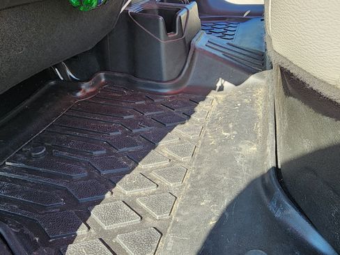 Used 2021 Jeep Gladiator Mojave w/ Dual Top Group image 19