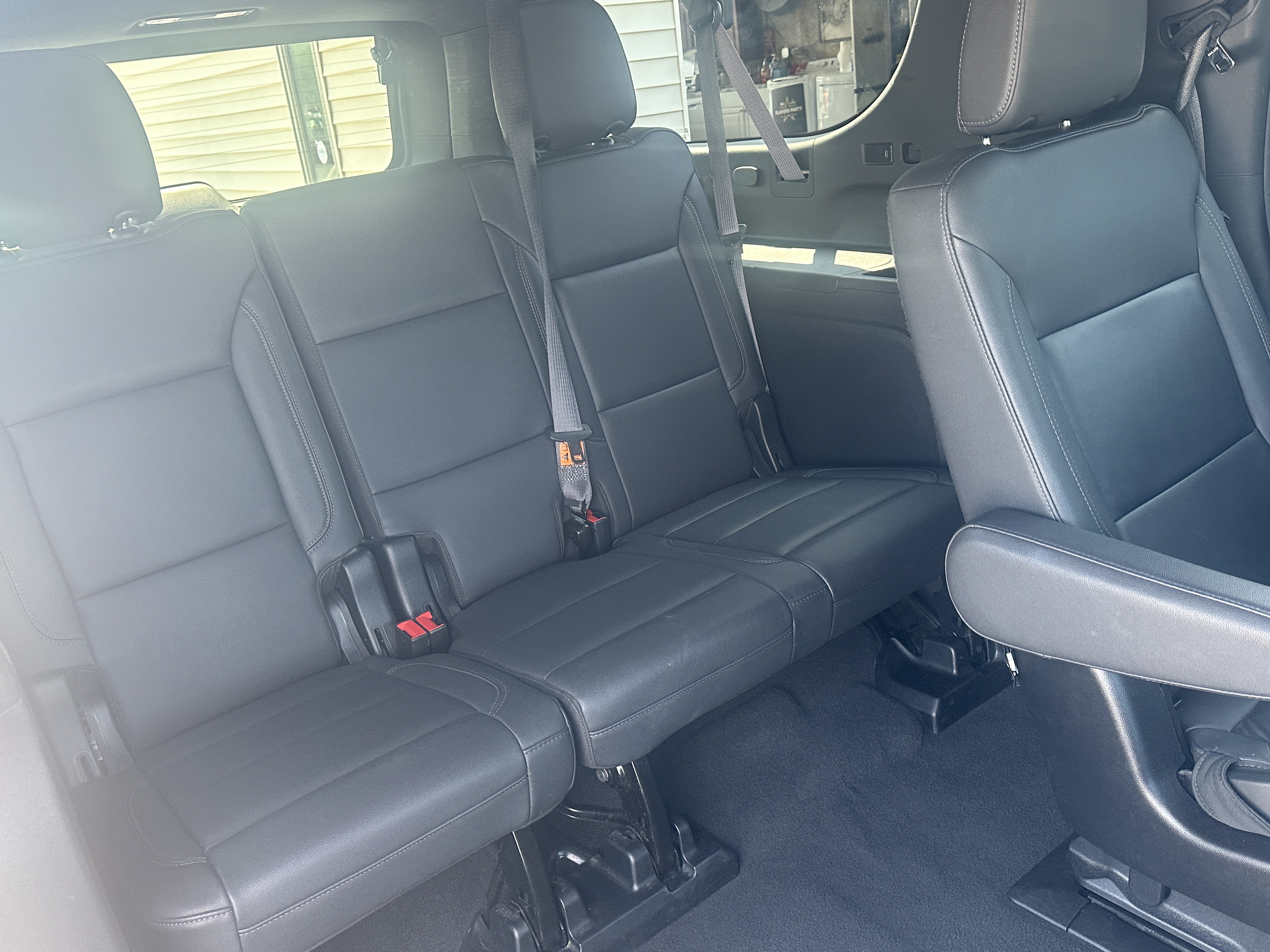 Used 2024 Chevrolet Suburban LT AWD/4WD image 11