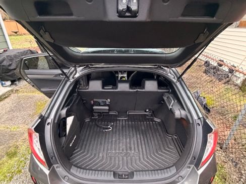 Used 2018 Honda Civic Sport Touring image 15