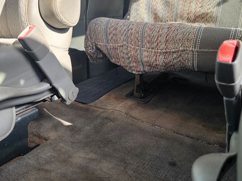 Used 2011 Chevrolet Express 3500 LT w/ LT Preferred Equipment Group image 6