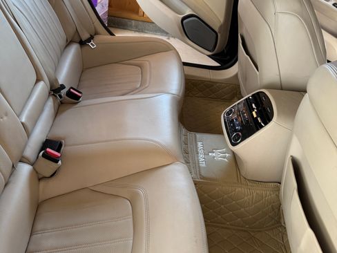 Used 2014 Maserati Quattroporte GTS image 11