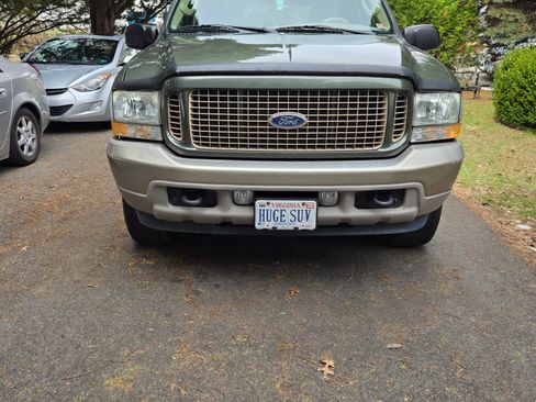 Used 2003 Ford Excursion Eddie Bauer image 1