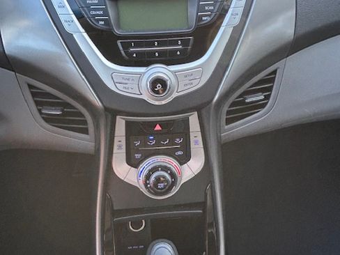 Used 2012 Hyundai Elantra GLS w/ Preferred Pkg 3 image 18
