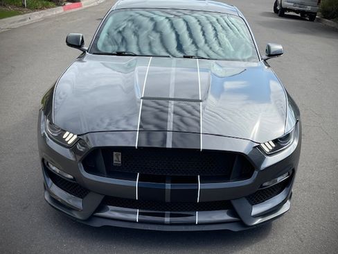 Used 2016 Ford Mustang Shelby GT350 w/ Track Package image 30