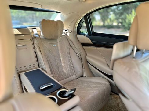 Used 2018 Mercedes-Benz S 560 4MATIC Sedan image 9