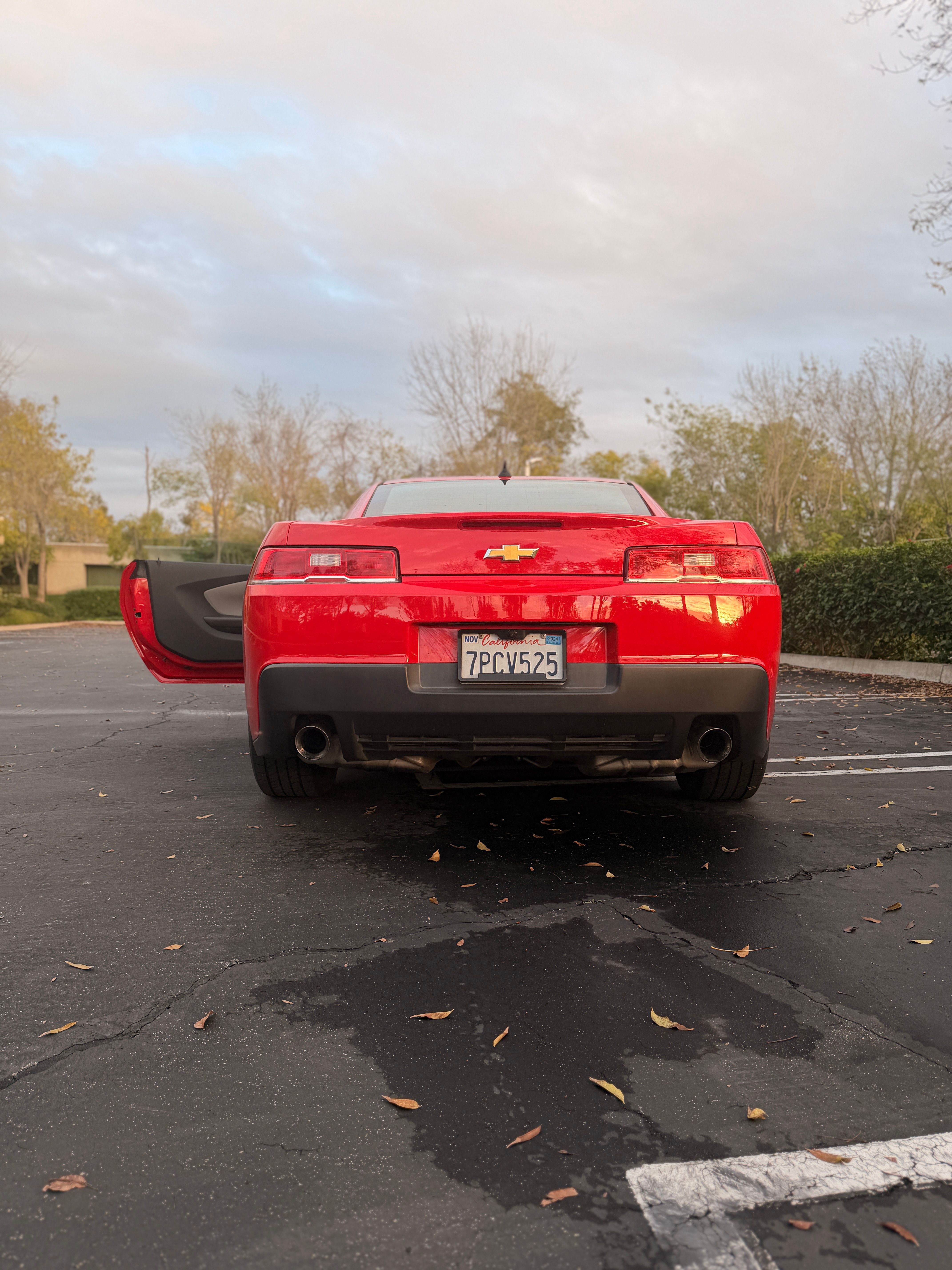 Used 2015 Chevrolet Camaro LS RWD image 9