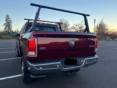 Used 2017 RAM 2500 Laramie image 5