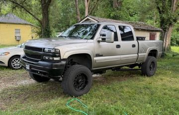 Used 2002 Chevrolet Silverado 2500 LS RWD image 9