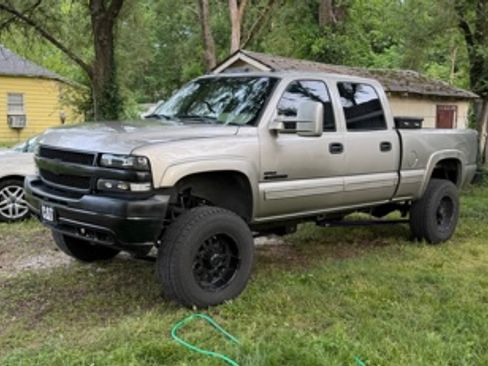 Used 2002 Chevrolet Silverado 2500 LS RWD image 9