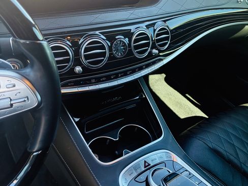 Used 2020 Mercedes-Benz Maybach S 560 4MATIC image 15