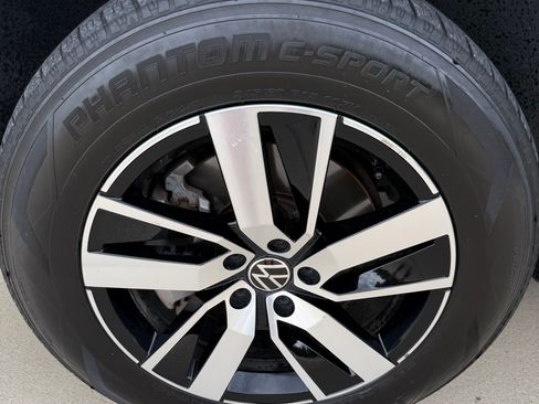 Used 2022 Volkswagen Atlas SE FWD image 26