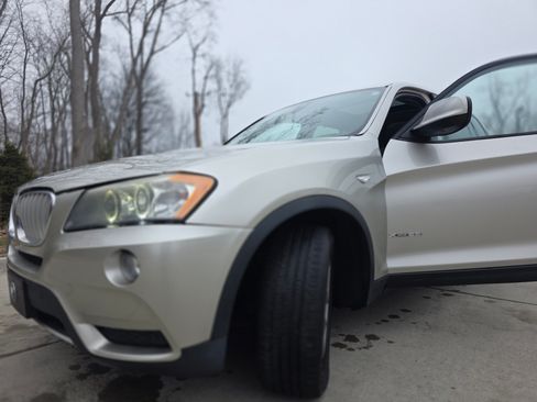 Used 2013 BMW X3 xDrive28i image 1
