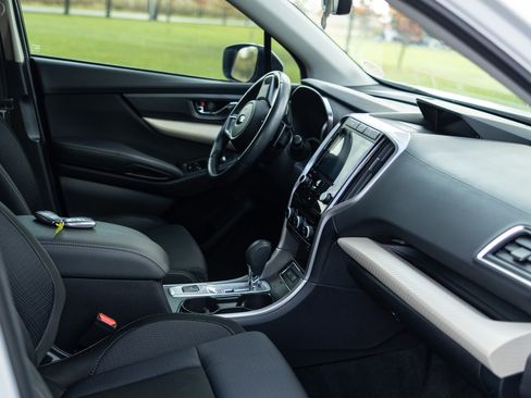 Used 2022 Subaru Ascent Premium w/ Convenience Package image 8