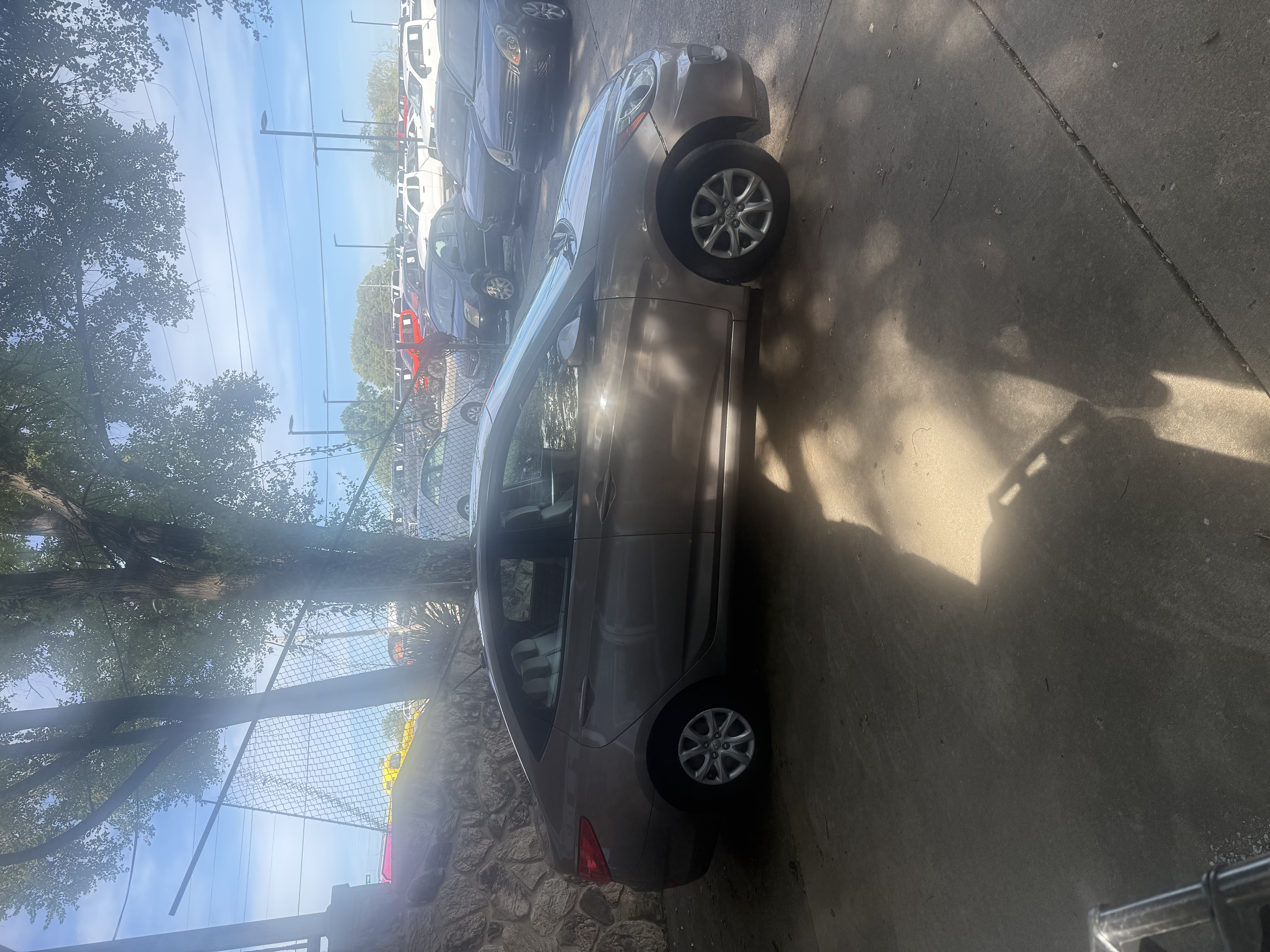 Used 2014 Hyundai Accent GLS FWD image 8