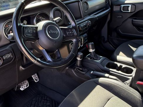 Used 2021 Jeep Wrangler Unlimited Sport image 20