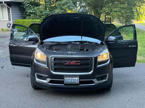 Used 2016 GMC Acadia SLE AWD/4WD image 11