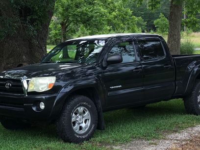 Used 2007 Toyota Tacoma PreRunner w/ SR5 Pkg #2