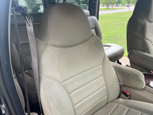 Used 2000 Ford Excursion Limited image 23