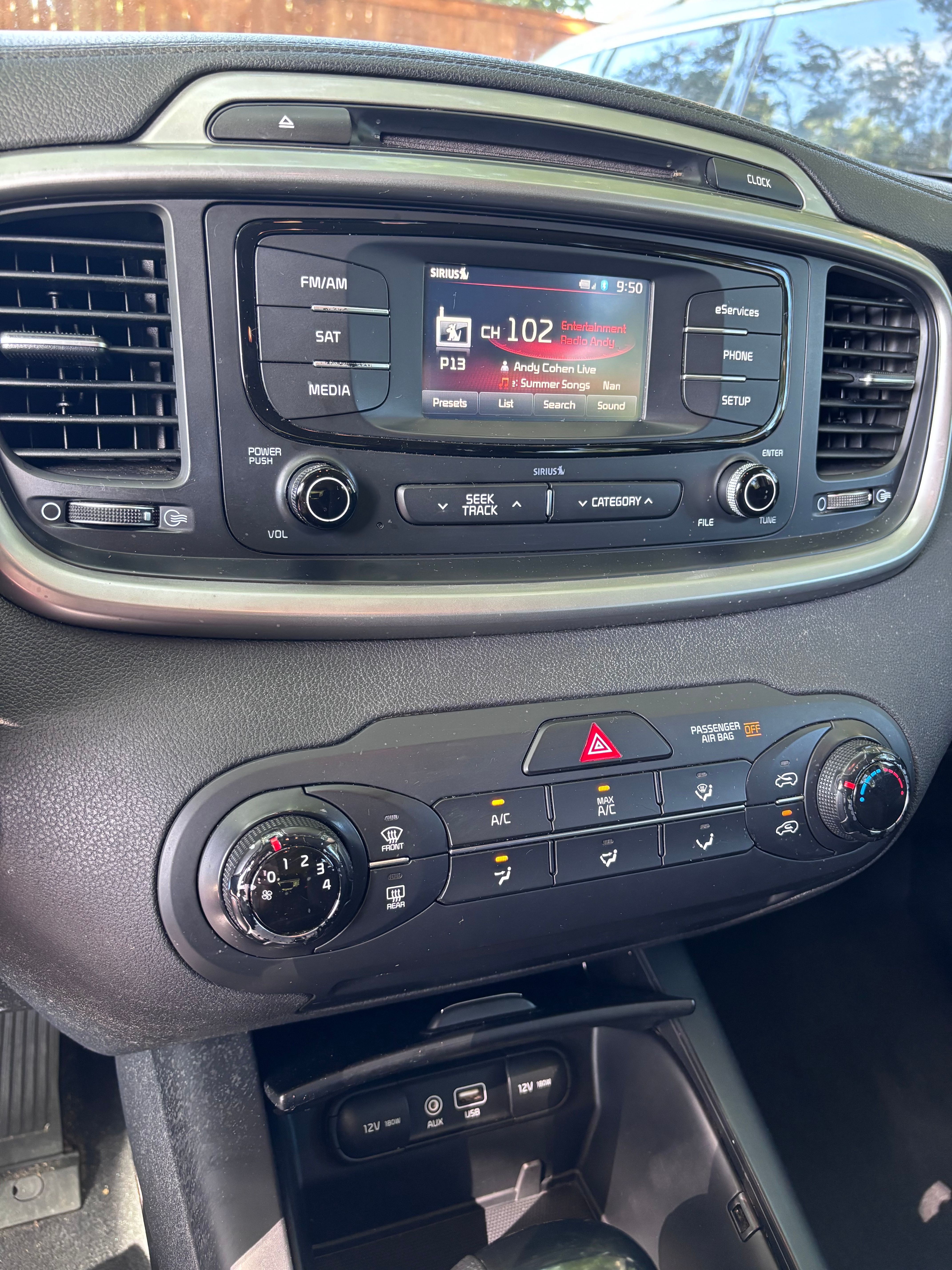 Used 2016 Kia Sorento AWD image 6