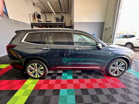 Used 2020 Cadillac XT6 Premium Luxury AWD/4WD image 8