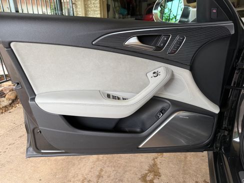 Used 2016 Audi S6 Prestige w/ Prestige Package image 24