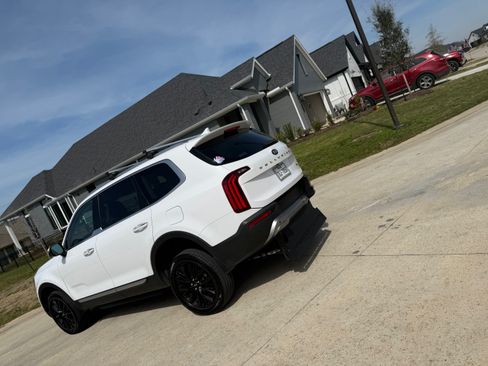 Used 2021 Kia Telluride SX w/ Towing Package image 4