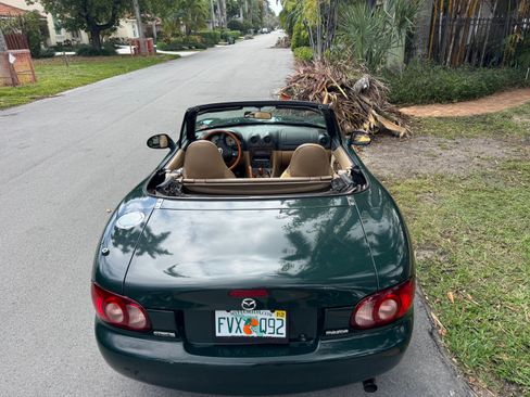 Used 2001 MAZDA MX-5 Miata LS image 6