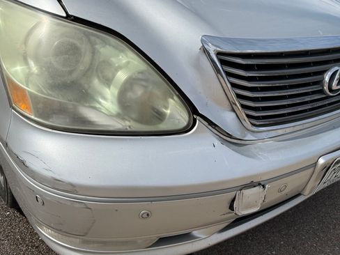 Used 2006 Lexus LS 430 RWD image 9