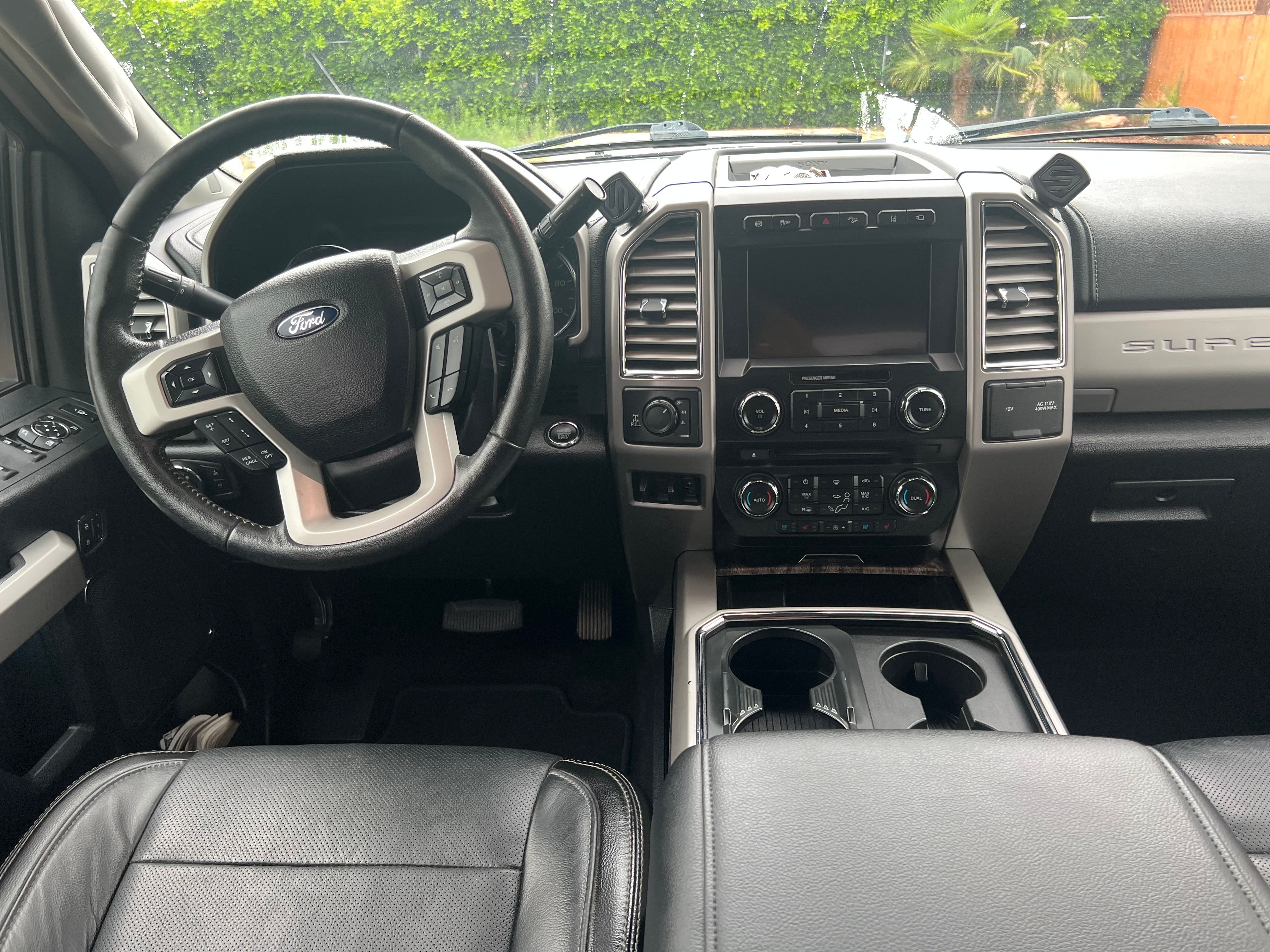 Used 2017 Ford F350 Lariat w/ Lariat Ultimate Package AWD/4WD image 9