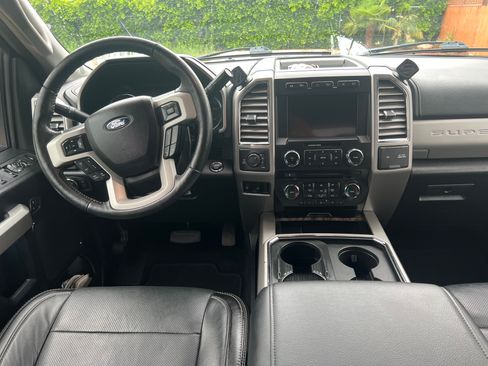 Used 2017 Ford F350 Lariat w/ Lariat Ultimate Package image 9