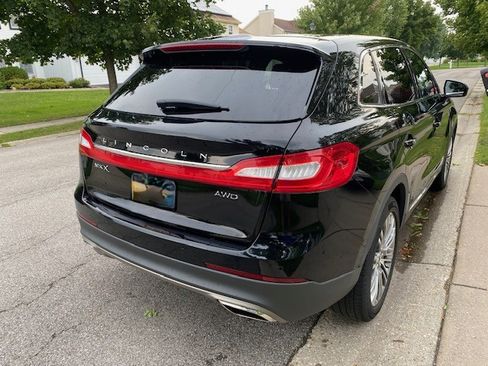 Used 2016 Lincoln MKX Reserve w/ Climate Package AWD/4WD image 8