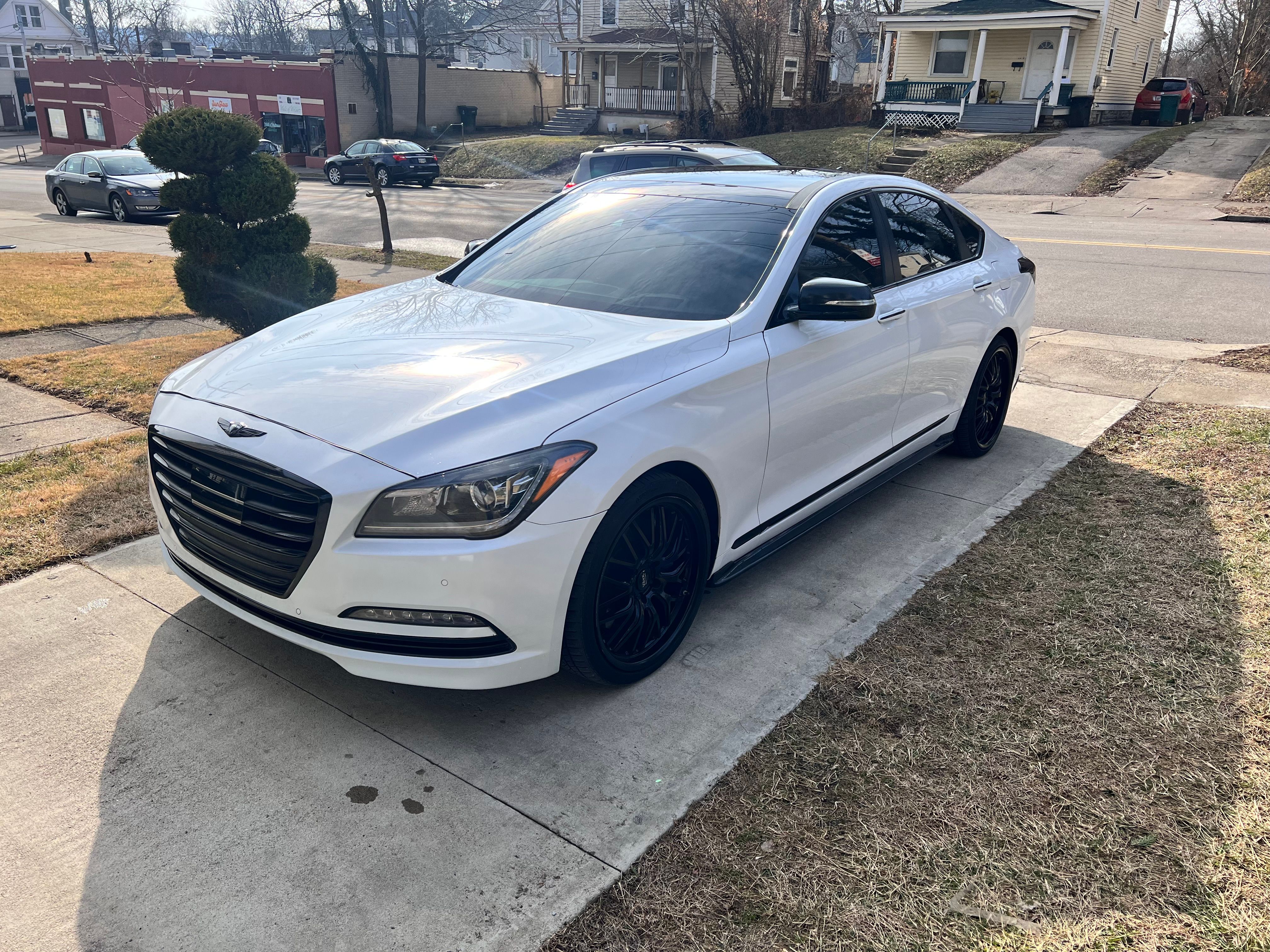 Used 2017 Genesis G80 5.0 Ultimate RWD image 1