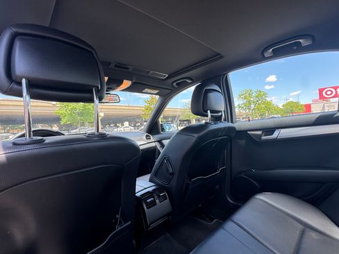 Used 2014 Mercedes-Benz C 300 4MATIC Sedan image 17