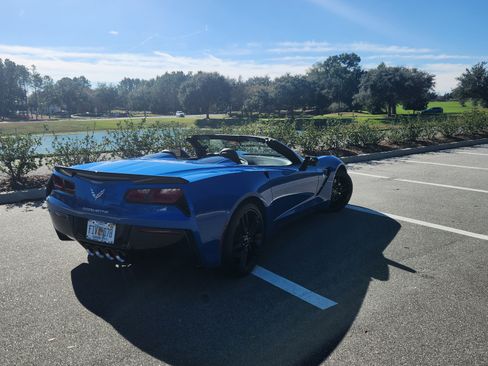 Used 2015 Chevrolet Corvette Stingray Convertible w/ 3LT Preferred Equipment Group image 19
