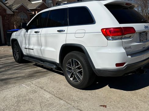 Used 2019 Jeep Grand Cherokee Limited image 5