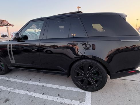 Used 2022 Land Rover Range Rover SE image 5