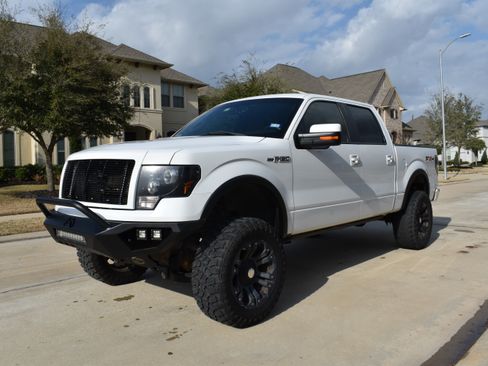 Used 2010 Ford F150 FX4 image 2