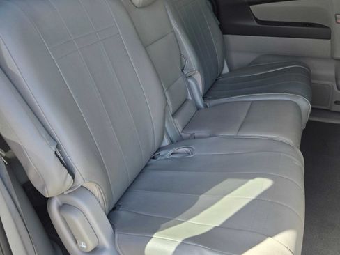 Used 2011 Honda Odyssey Touring image 10