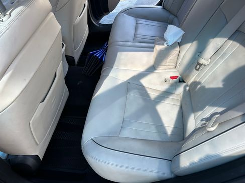 Used 2015 Hyundai Genesis 5.0 RWD image 15