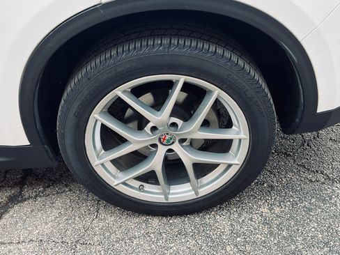 Used 2019 Alfa Romeo Stelvio Ti Lusso w/ Quick Order Package 22X Lusso image 29