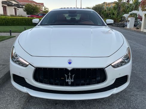 Used 2017 Maserati Ghibli w/ Luxury Package image 4