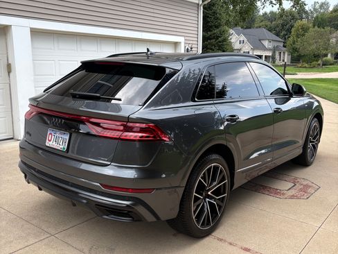 Used 2022 Audi Q8 Premium Plus w/ Premium Plus Package AWD/4WD image 6