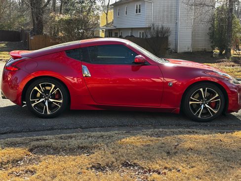 Used 2018 Nissan 370Z Coupe image 10