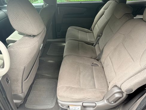 Used 2011 Honda Odyssey EX image 11