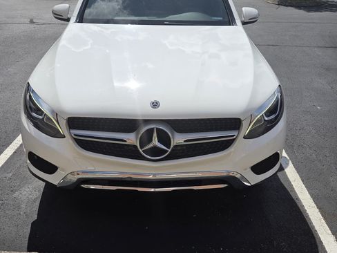 Used 2018 Mercedes-Benz GLC 300 4MATIC Coupe image 8