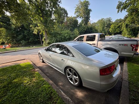 Used 2014 Audi S8 w/ Driver Assistance Package AWD/4WD image 5