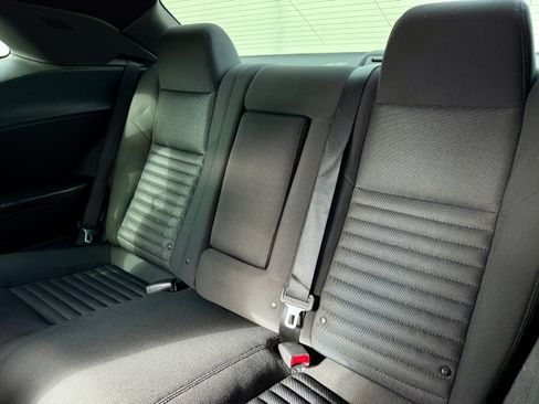 Used 2011 Dodge Challenger R/T RWD image 15