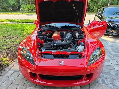 Used 2005 Honda S2000 image 5