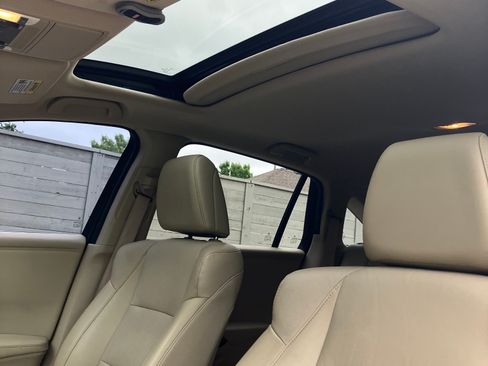 Used 2016 Acura RDX AWD w/ Technology Package image 9